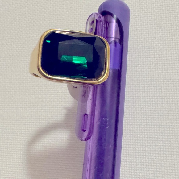 Gold Plated Titanium Steel Square Stone Ring Green - Picture 5 of 7